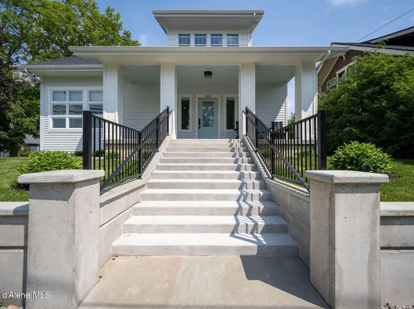 215 W Foster Ave, Coeur D Alene, ID 83814