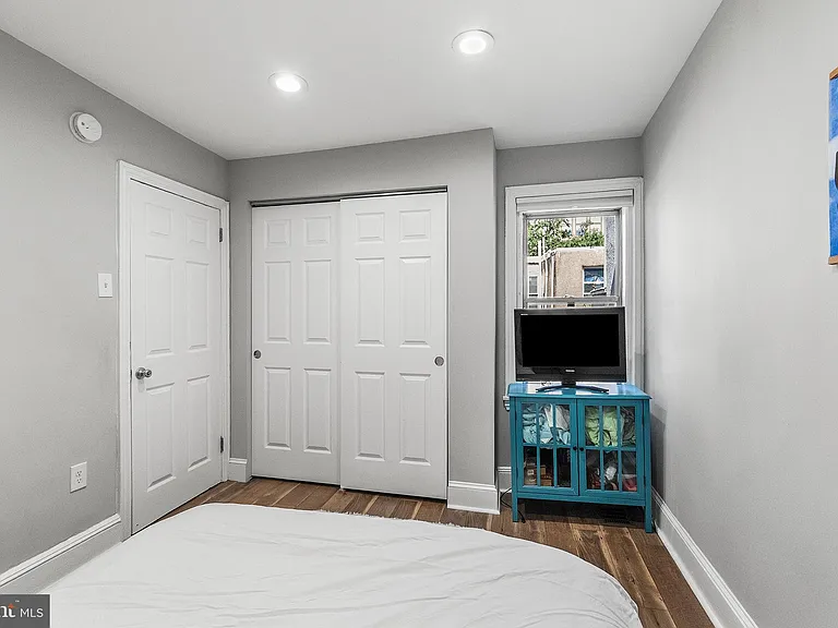 1316 S Dorrance St — Photo 22