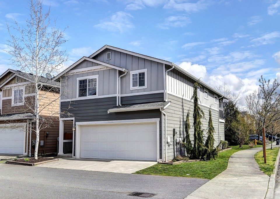 1st image of 4717 145th Pl NE