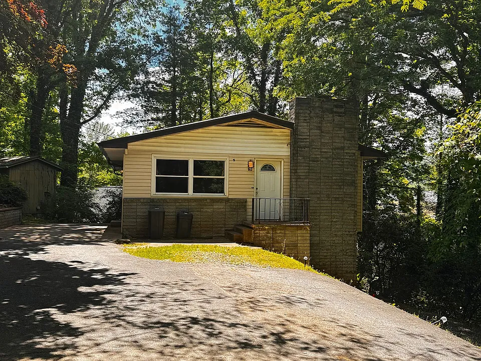 62 Cullowhee Hts