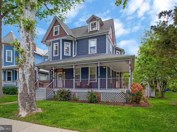 5101 42nd Ave, Hyattsville, MD 20781