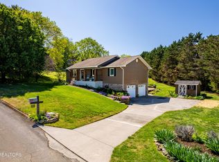 2303 Riverside Dr, Maryville, TN 37804