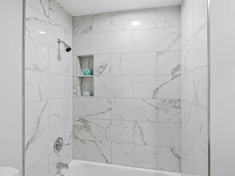 2515 Tabor Ct — Photo 23