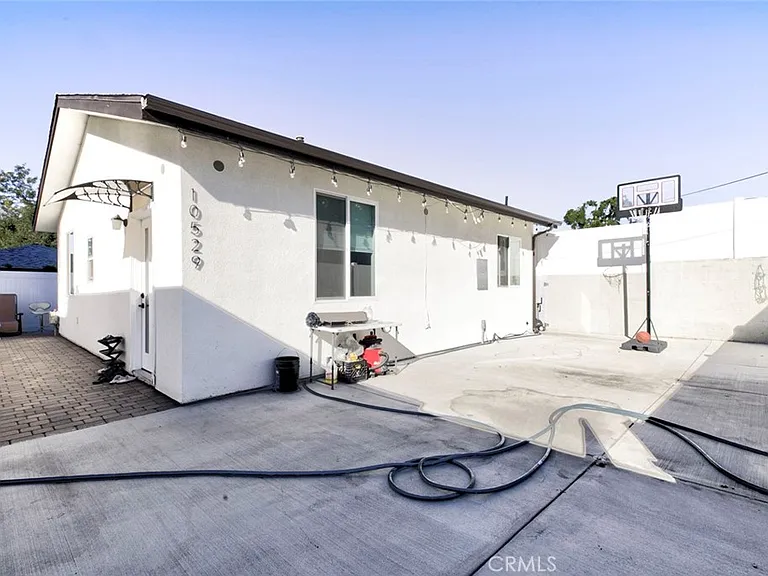10531 Greenburn Ave — Photo 50