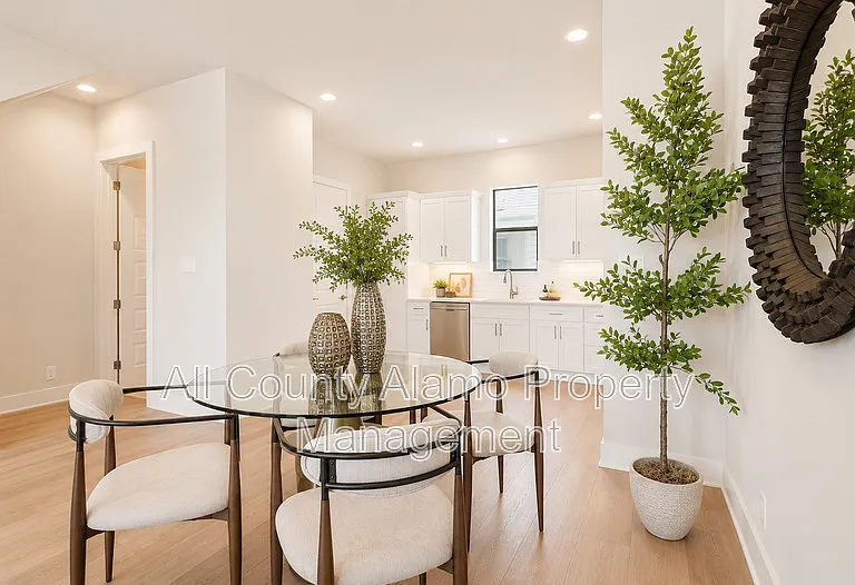 7930 Kennedy Hl — Photo 10