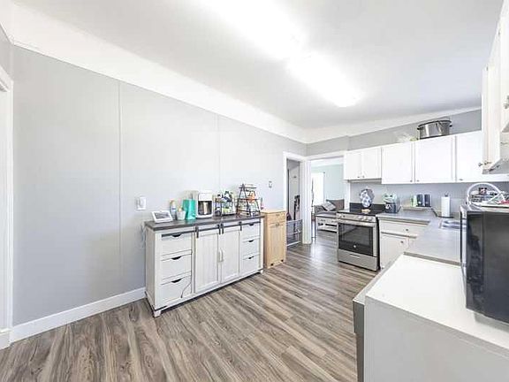 4th image of 5308 57th St #161