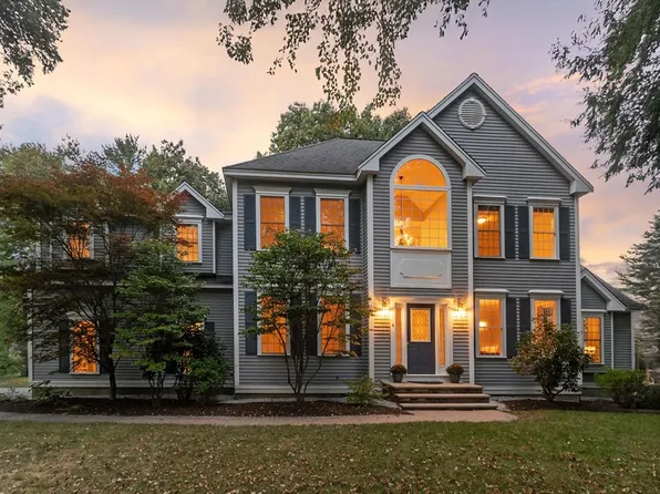 4 Casie Ln, Westford, MA 01886