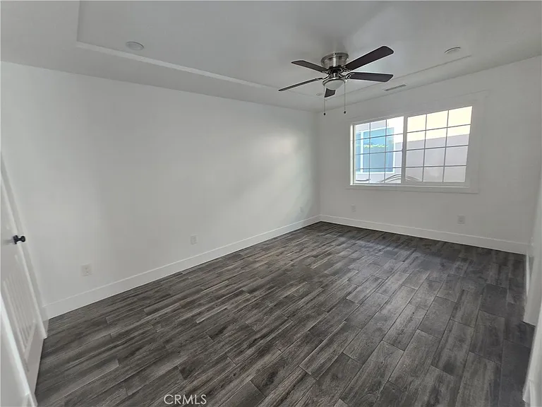 217 E Belmont St — Photo 6