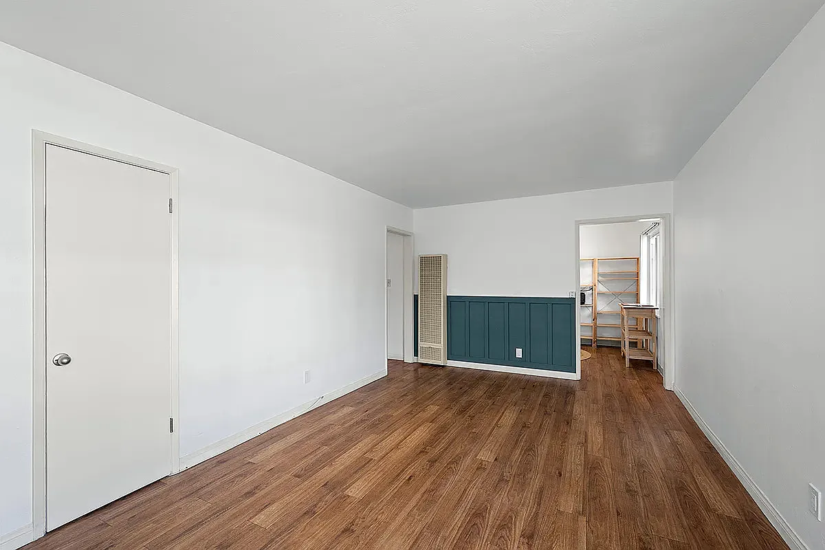 251 Date Ave — Photo 4