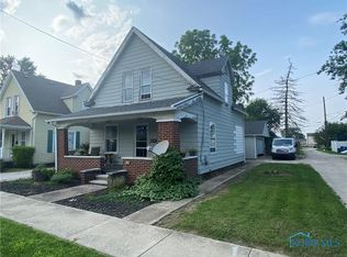 100 W Perry St, Walbridge, OH 43465