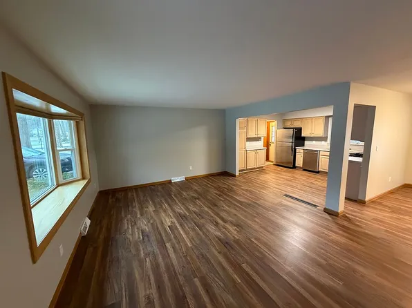 6960 Lockwood Blvd, Youngstown, OH 44512