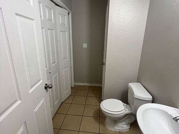 Unit Photo