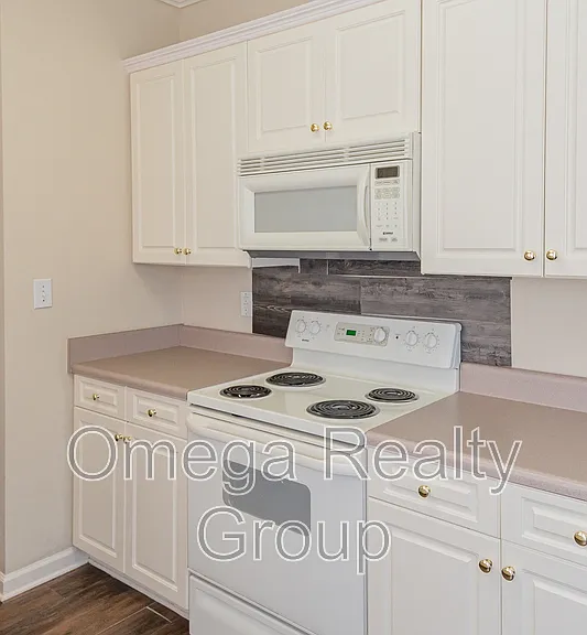 3102 Enclave Ln — Photo 16