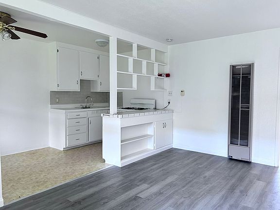 2nd image of 739 Bowles St APT 2