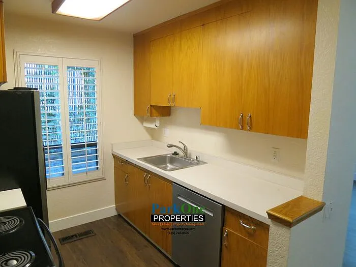 905 Colina Ct — Photo 8