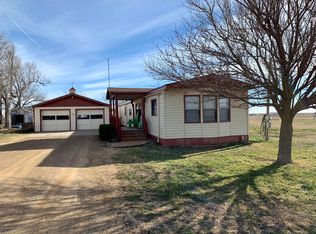 406 N Main St, Wildorado, TX 79098