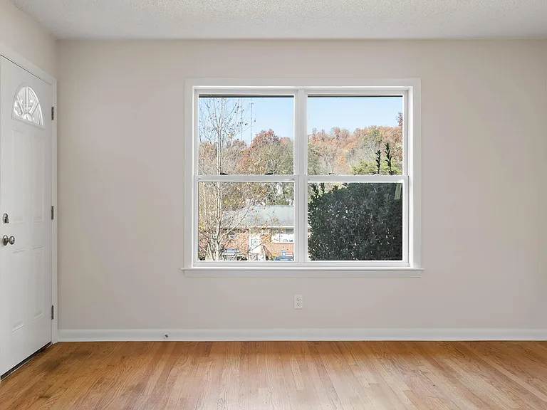4220 Tacoma Ave #A — Photo 8