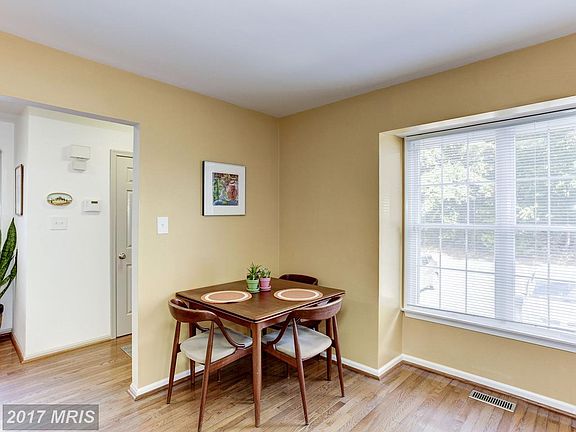 5th image of 5710 Lakeside Oak Ln