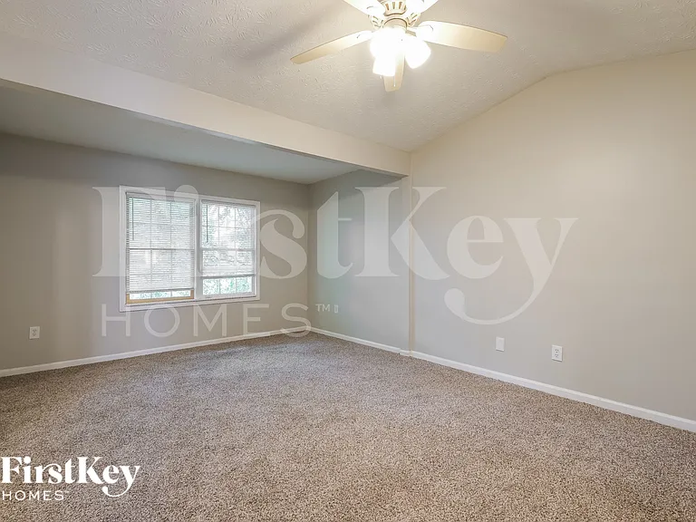 2103 Charles Cudd Ct — Photo 11