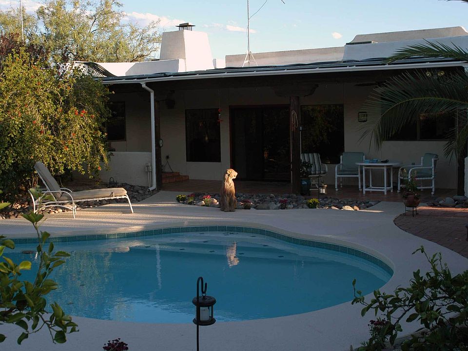 back pool area