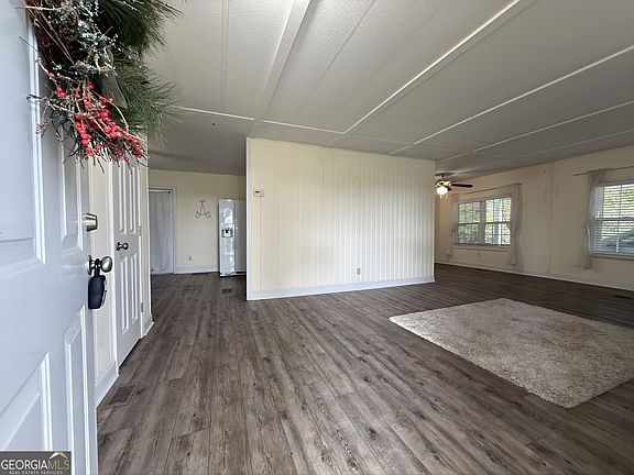 3rd image of 159 Cypress Lake Dr