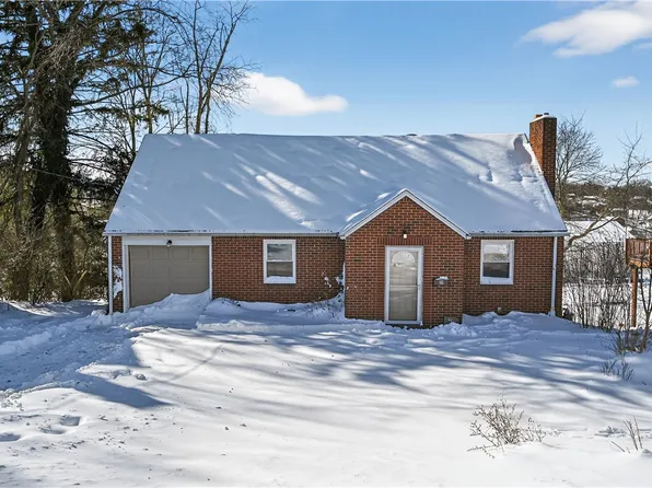 19 Locust Ln, Pittsburgh, PA 15241