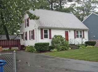 4 Bay State Rd, Tewksbury, MA 01876