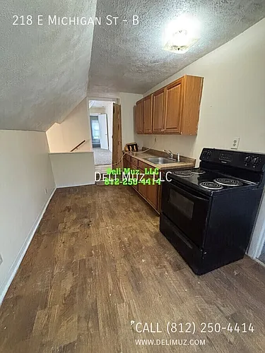 218 E Michigan St #B Photo 1