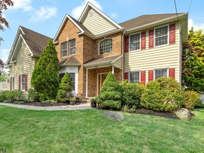 12 Perrin Dr, Wayne, NJ, 07470