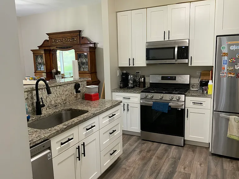 2715 McHenry Ave — Photo 4