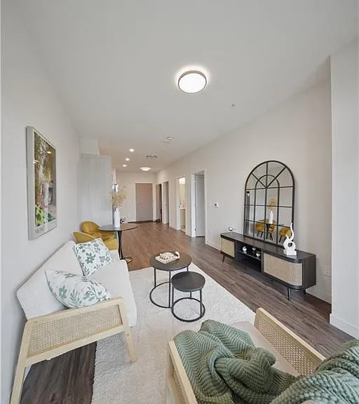 1055 Weber St E #219 — Photo 5