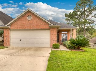 120 Fairway View Ln, Montgomery, TX 77356