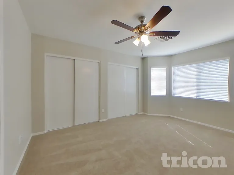 12601 W Pershing St — Photo 7