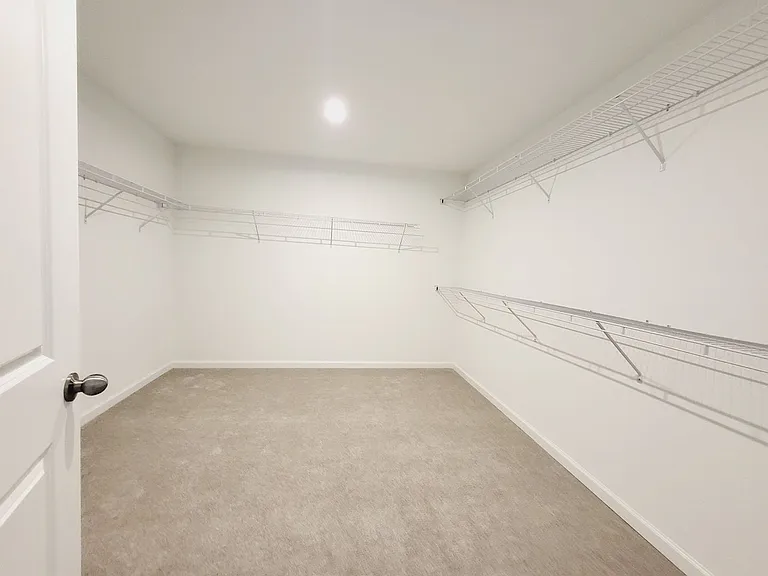9051 Coral Cape St — Photo 10