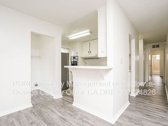 4th image of 8542 Orinda Cir