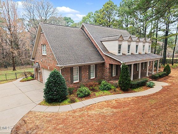 2nd image of 3104 Lake Wheeler Rd #0