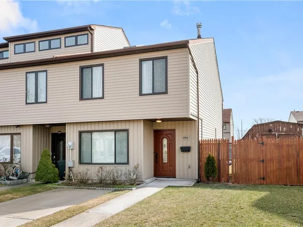 890 Patterson Ave #1, Staten Island, NY 10306
