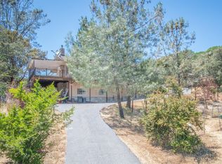 15552 Wolf Mountain Rd, Grass Valley, CA 95949