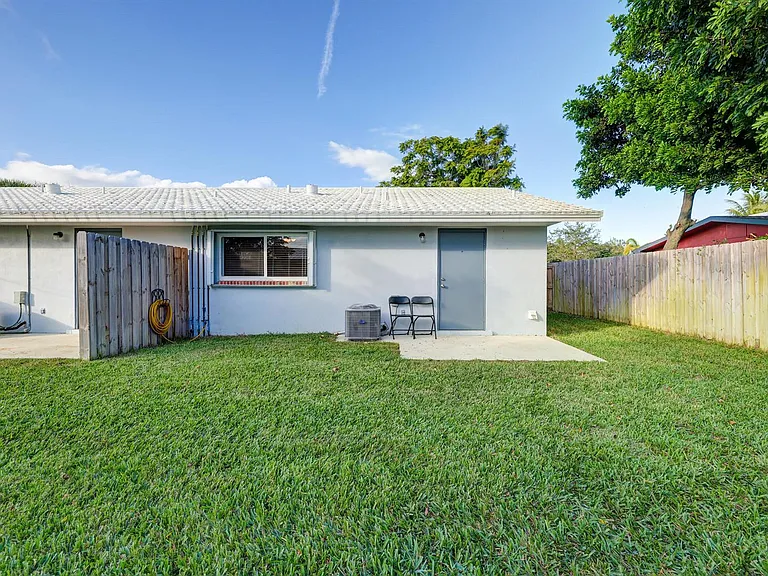 947 Fra Mar Pl — Photo 19