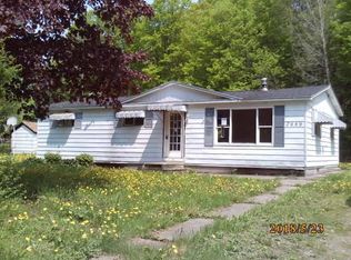 2689 Derevees Rd, Wayland, NY 14572