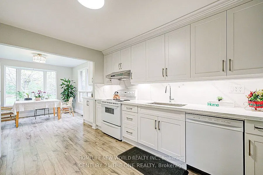 4 bed, $3,400 — Photo 4