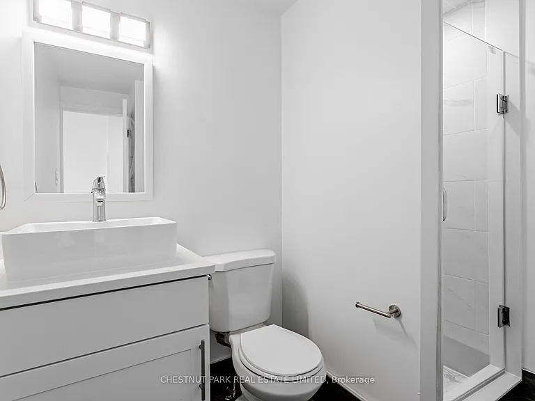 535 Parliament St #304A — Photo 24