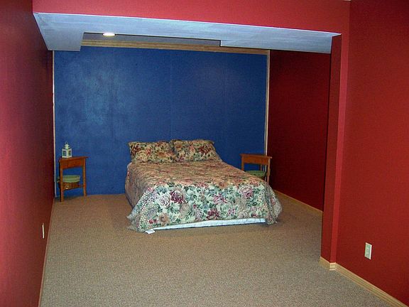 Lower level bedroom just needs a closet to be conforming.