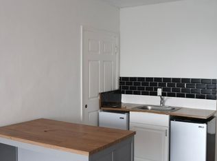 542 SW 3rd St #B2, Miami, FL 33130