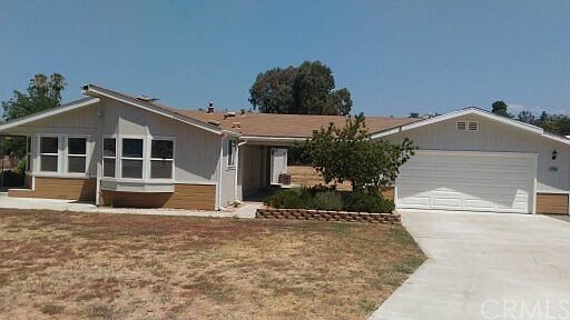 1st image of 34390 Avenue G