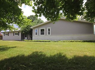 45 Runnymede Rd, Rochester, NY 14618