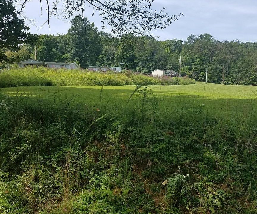 2nd image of Blue Ridge Rd