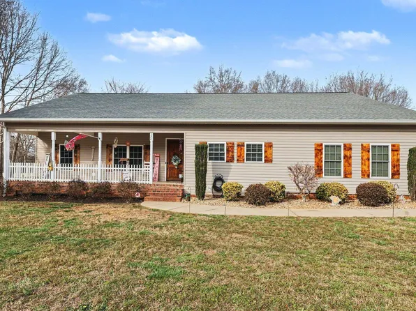 524 Dillon St, Chesnee, SC 29323