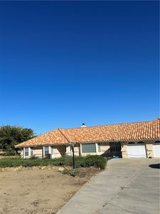 4420 Yucca Terrace Dr, Phelan, CA, 92371