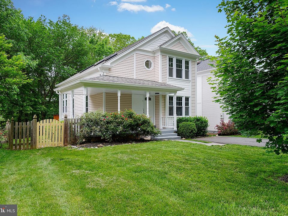 7 Oakdale Ct, Sterling, VA 20165 Zillow